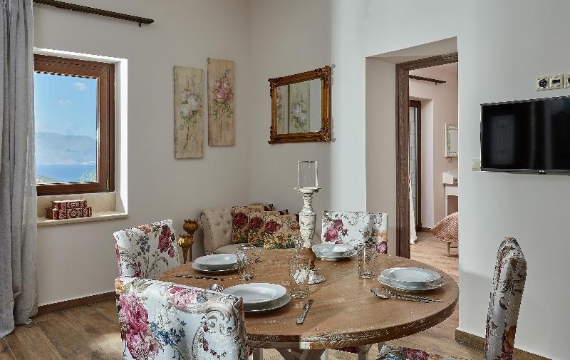 Orelia Cretan Villas & Deluxe Apartments 카밀라리 외부 사진